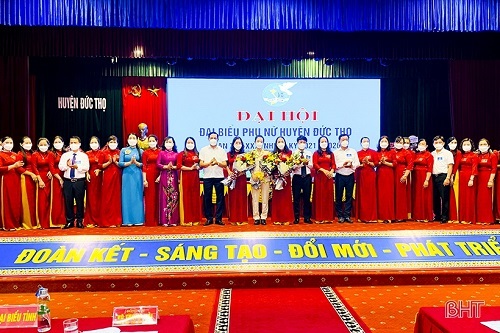 Bà Trần Thị Thùy Nhung tái cử Chủ tịch Hội LHPN huyện Đức Thọ