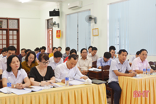 Góp ý dự thảo nghị quyết về giảm nghèo trình HĐND tỉnh Hà Tĩnh