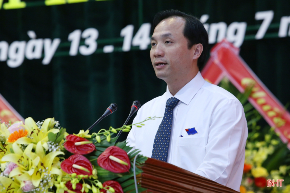 Xây dựng tổ chức Đảng thuộc Khối Các cơ quan và doanh nghiệp Hà Tĩnh trong sạch, vững mạnh