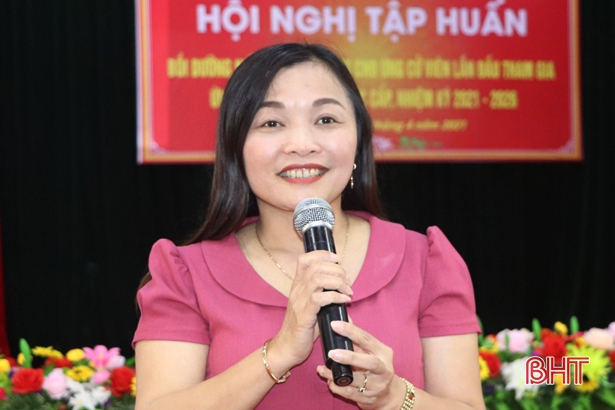 Vũ Quang bồi dưỡng kỹ năng ứng cử cho 320 ứng viên