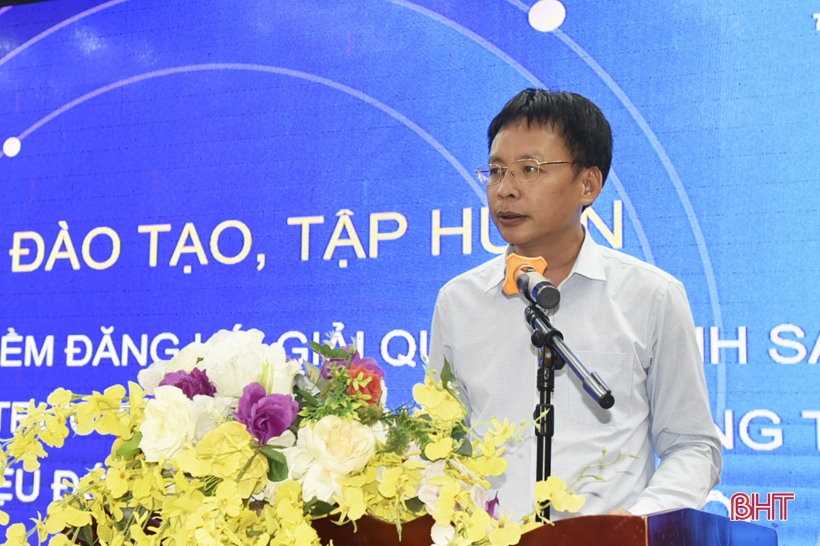 Trang bị kỹ năng sử dụng phần mềm trực tuyến cho cán bộ phụ trách lĩnh vực bảo trợ xã hội ở Hà Tĩnh