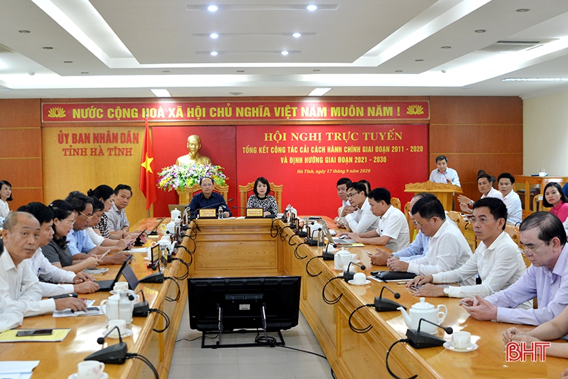 Phấn đấu đưa chỉ số cải cách hành chính của Hà Tĩnh vào top 10 tỉnh đứng đầu cả nước